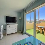 Oasis Royal 13 apartamento vista piscina Corralejo by Lightbooking
